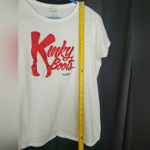 Kinky Boots Musical T-shirt - Picture 2 of 7